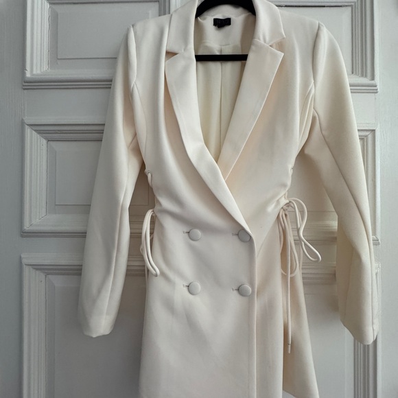 NBD Cream Double-Breasted Blazer Dress - Picture 1 of 5